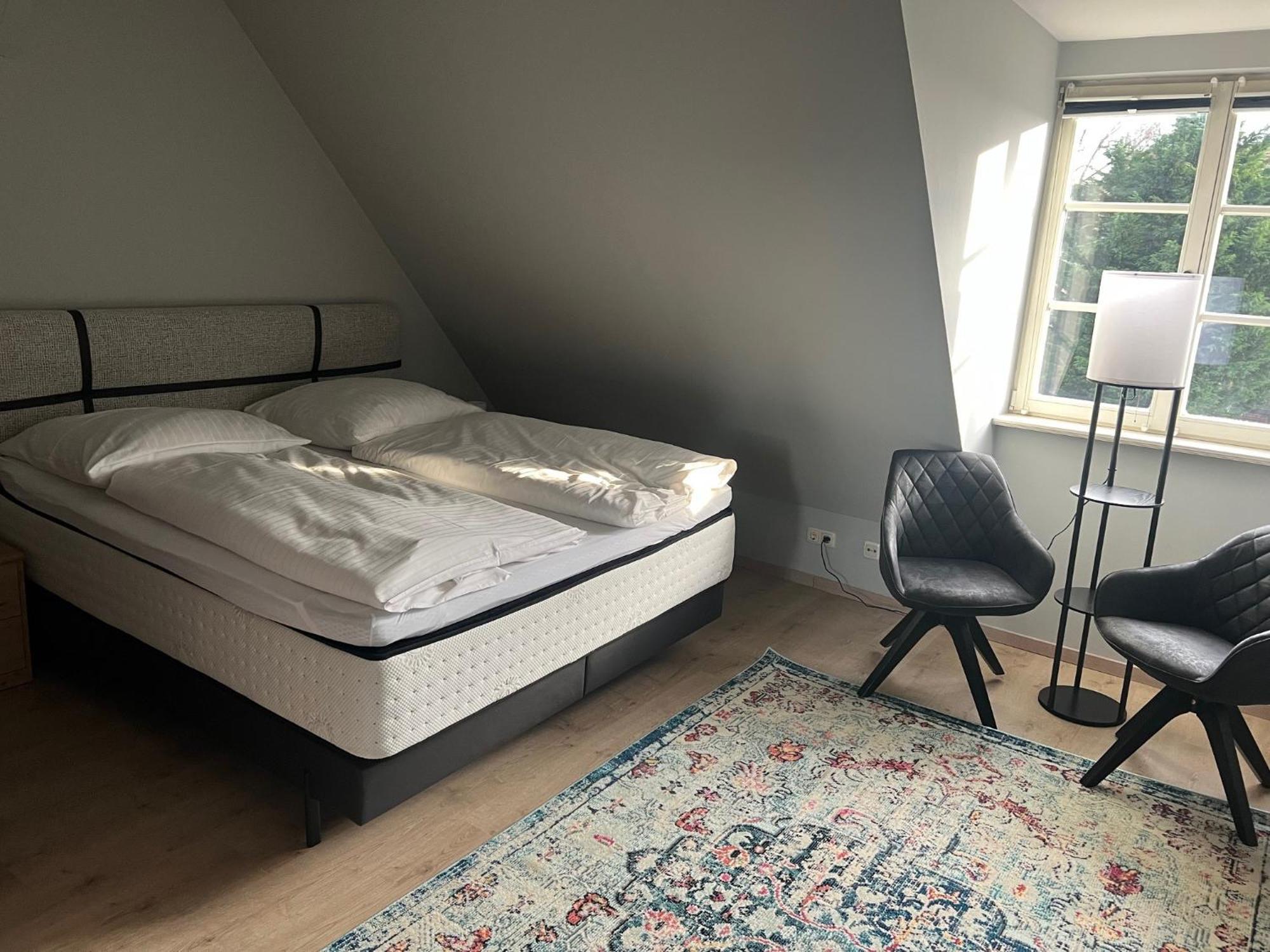 Hotel Weinhaus Woehler à Schwerin  Extérieur photo
