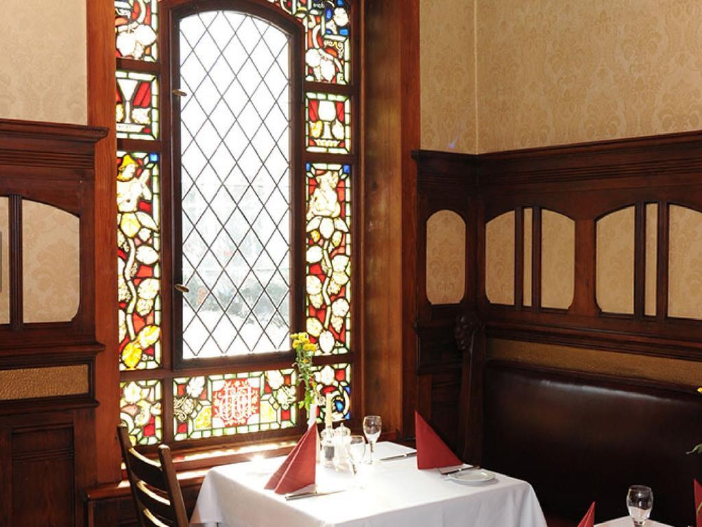 Hotel Weinhaus Woehler à Schwerin  Extérieur photo
