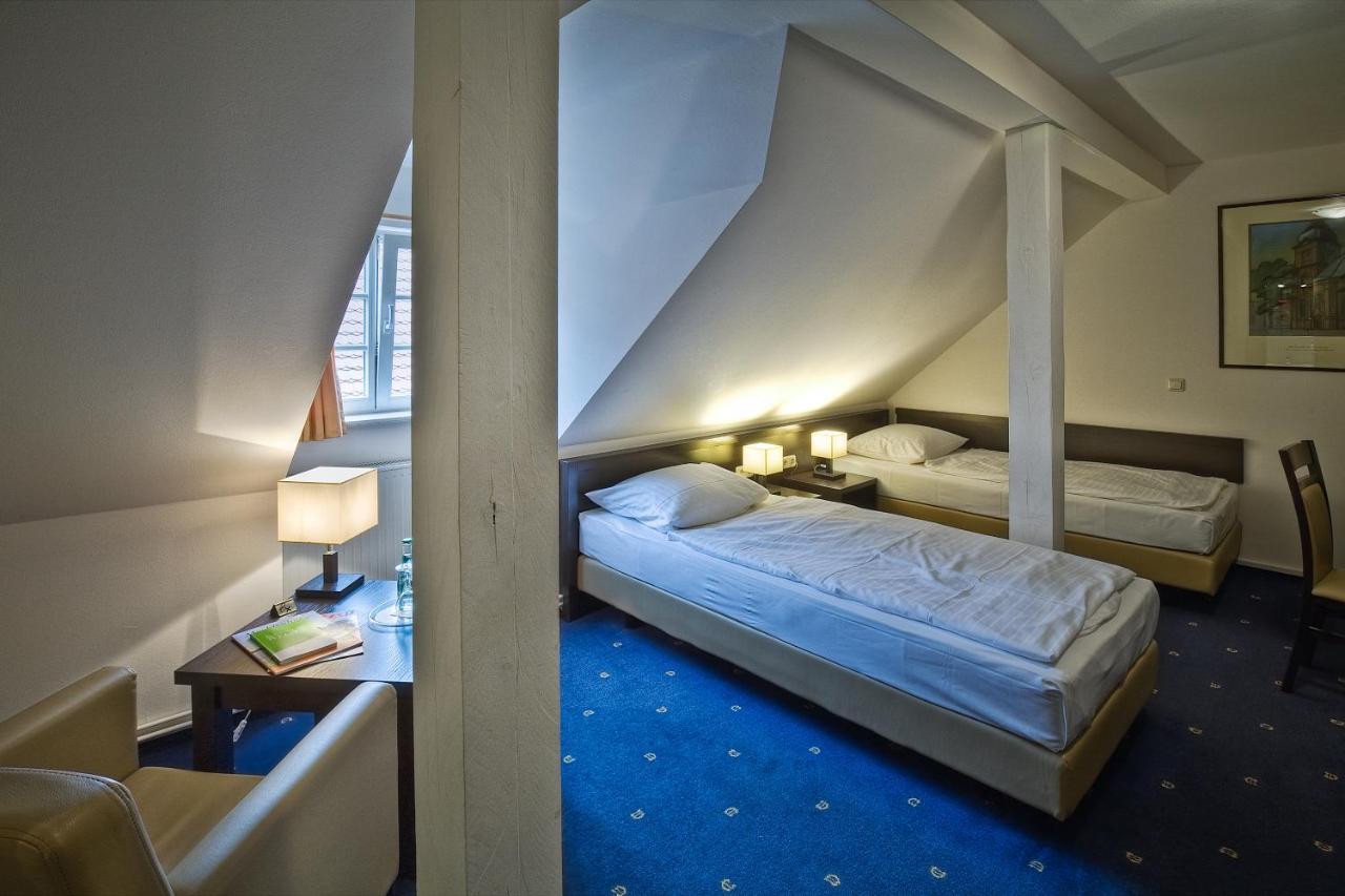 Hotel Weinhaus Woehler à Schwerin  Extérieur photo